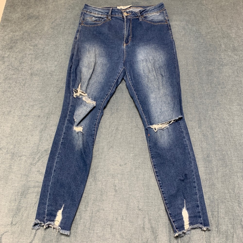 YMI Wannabettabu Ankle Jeans Womens 11/30 Blue High Rise Distressed Frayed Hem